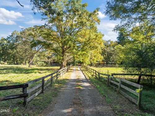 3201 Carl Durham Rd, Chapel Hill, NC, 27516-8857 | Card Image