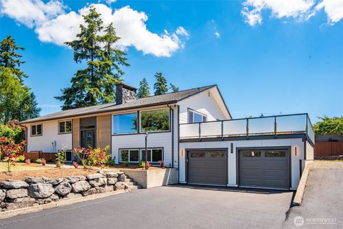 502 23rd Ave, Milton, WA, 98354-9394 | Card Image