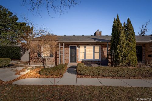 583 N Old Woodward Ave, Birmingham, MI, 48009-3868 | Card Image