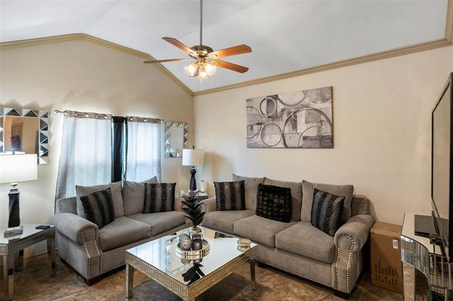 1541 3 Rd St, House other with 3 bedrooms, 3 bathrooms and 2 parking in Hempstead TX | Image 5