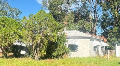 3907 W Walnut Street, House other with 2 bedrooms, 1 bathrooms and null parking in TAMPA FL | Image 3