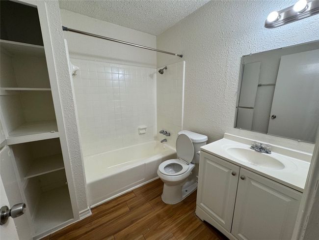 APT-101 - 4902 W Wind Trl, Home with 1 bedrooms, 2 bathrooms and 1 parking in Austin TX | Image 14