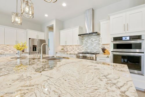 5458 S Chatsworth, Mesa, AZ, 85212-8440 | Card Image