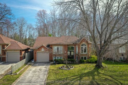 3 Brillinger Dr, Wasaga Beach, ON, L9Z1L4 | Card Image