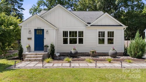 2510 Vail Ave, Charlotte, NC, 28207-2014 | Card Image