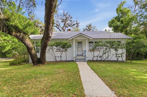 923 Ne 2nd St, OCALA, FL, 34470-6751 | Card Image