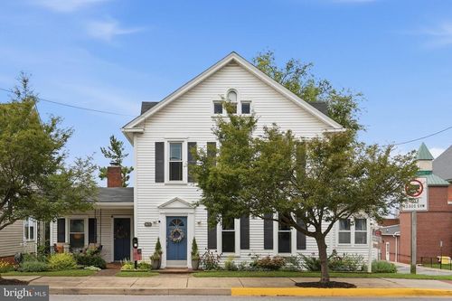 45 W Baltimore St, Taneytown, MD, 21787-2015 | Card Image