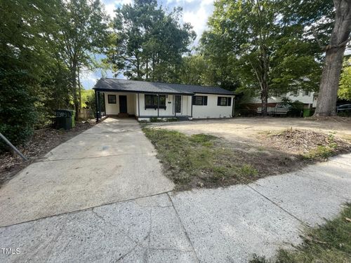 1105 Marlborough Rd, Raleigh, NC, 27610-1124 | Card Image