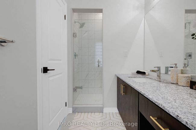 80 Inverary Cres, House attached with 4 bedrooms, 4 bathrooms and 1 parking in Vaughan ON | Image 28