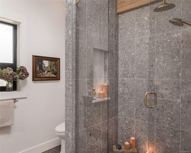 585 Wildwood Cres, House other with 1 bedrooms, 1 bathrooms and 3 parking in Gabriola Island BC | Image 29