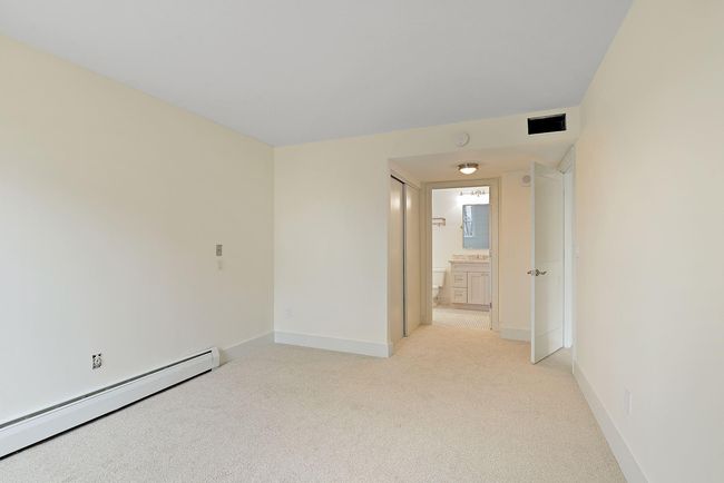 Primary Bedroom | Image 13