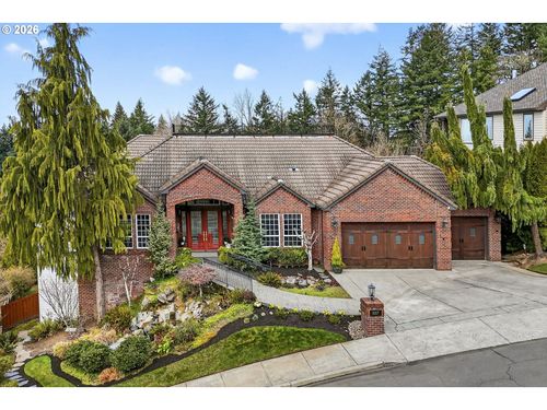 10257 Se Crescent Ridge Loop, Happy Valley, OR, 97086-3044 | Card Image