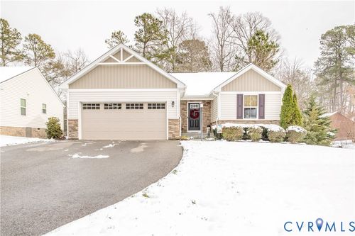 917 Vickilee Rd, North Chesterfield, VA, 23236-2224 | Card Image