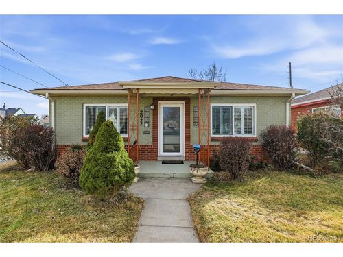 2022 W Elk Pl, Denver, CO, 80211-1228 | Card Image