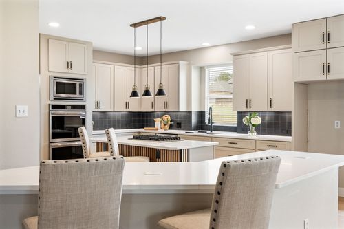 684 Hollow Cir, Coppell, TX, 75019-6939 | Card Image