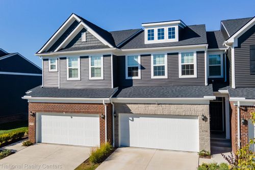4758 Broomfield Way, Lake Orion, MI, 48359-1956 | Card Image