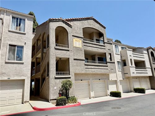 204-1025 La Terraza Cir, Corona, CA, 92879 | Card Image