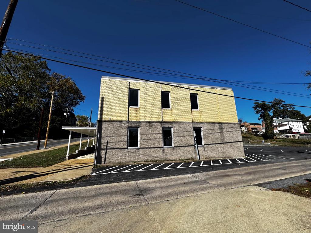 Commercial Lease in HAGERSTOWN 2