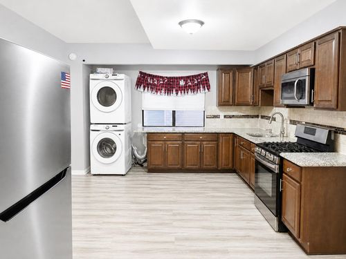 2-212 45th St, Union City, NJ, 07087 | Card Image