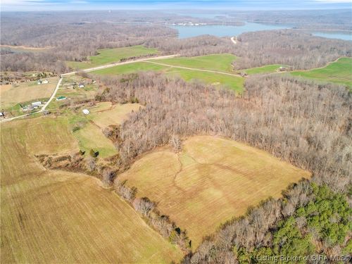 2729 N Williams Ridge Rd, Eckerty, IN, 47116-9505 | Card Image