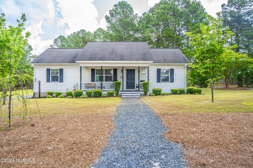 130 Martin Trl, Southern Pines, NC, 28387-2451 | Card Image