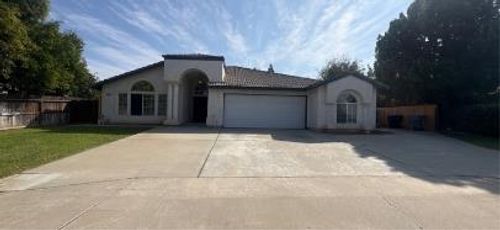 735 Bliss Ave, Clovis, CA, 93611-1478 | Card Image