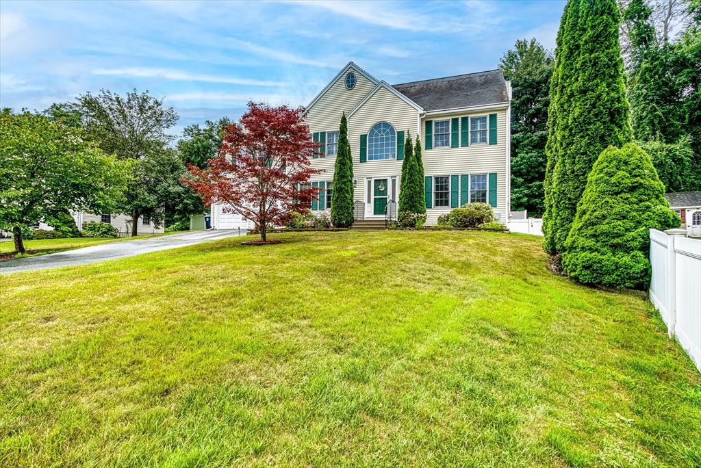 Aspen Rd, Shrewsbury, MA 01545