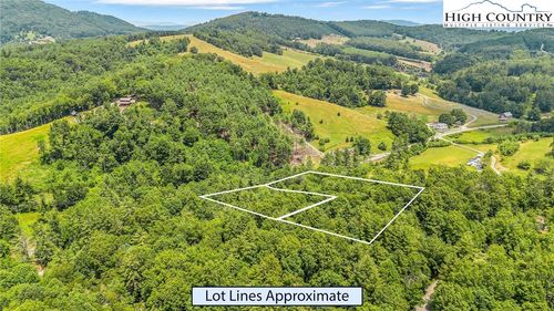 4 Brookhaven Trail, Jefferson, NC, 28640 | Card Image
