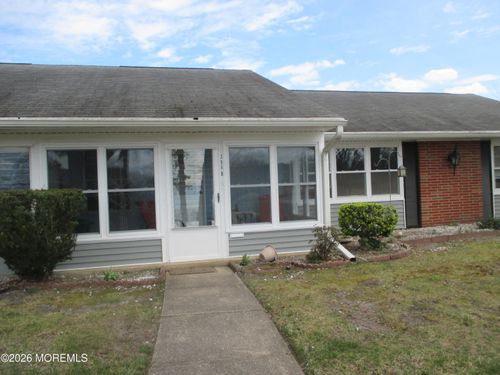 396b-396B Chesterfield Ct, Lakewood, NJ, 08701-6508 | Card Image