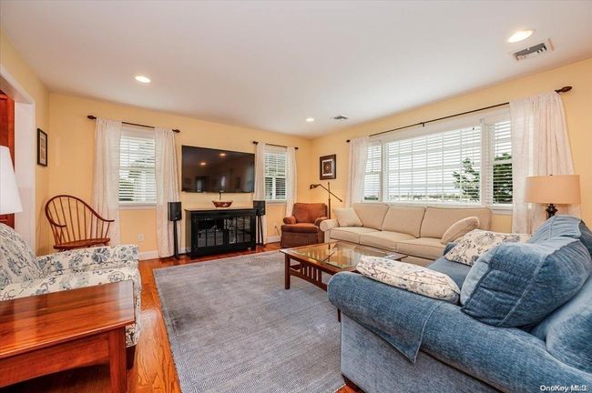 94 Flamingo St, House other with 4 bedrooms, 3 bathrooms and null parking in Atlantic Beach NY | Image 7