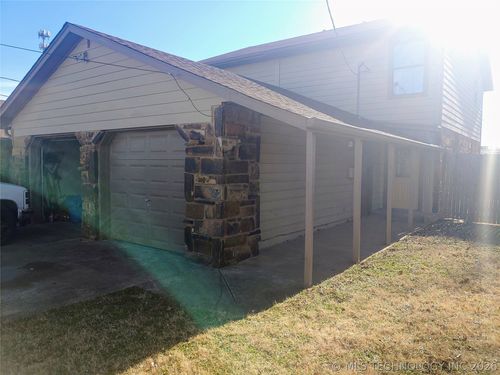 g-8 W 40th St, Sand Springs, OK, 74063-2718 | Card Image