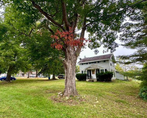 423 Sherwood Rd, Bellevue, MI, 49021-9465 | Card Image