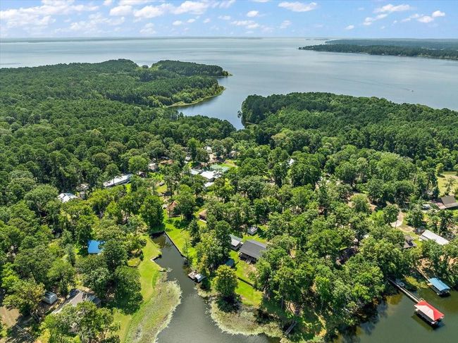 460 Timberlane Loop, House other with 2 bedrooms, 1 bathrooms and 3 parking in Hemphill TX | Image 19