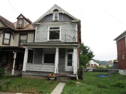 223 N 2nd St, Jeannette, PA, 15644-1867 | Card Image