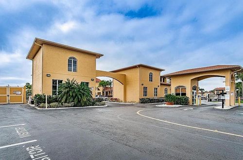 304-4304 Bayside Village Dr, TAMPA, FL, 33615-5546 | Card Image