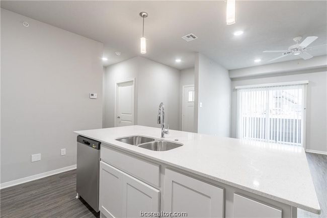 UNIT-1223 - 1326 Prairie Dr, Condo with 2 bedrooms, 2 bathrooms and null parking in Bryan TX | Image 11