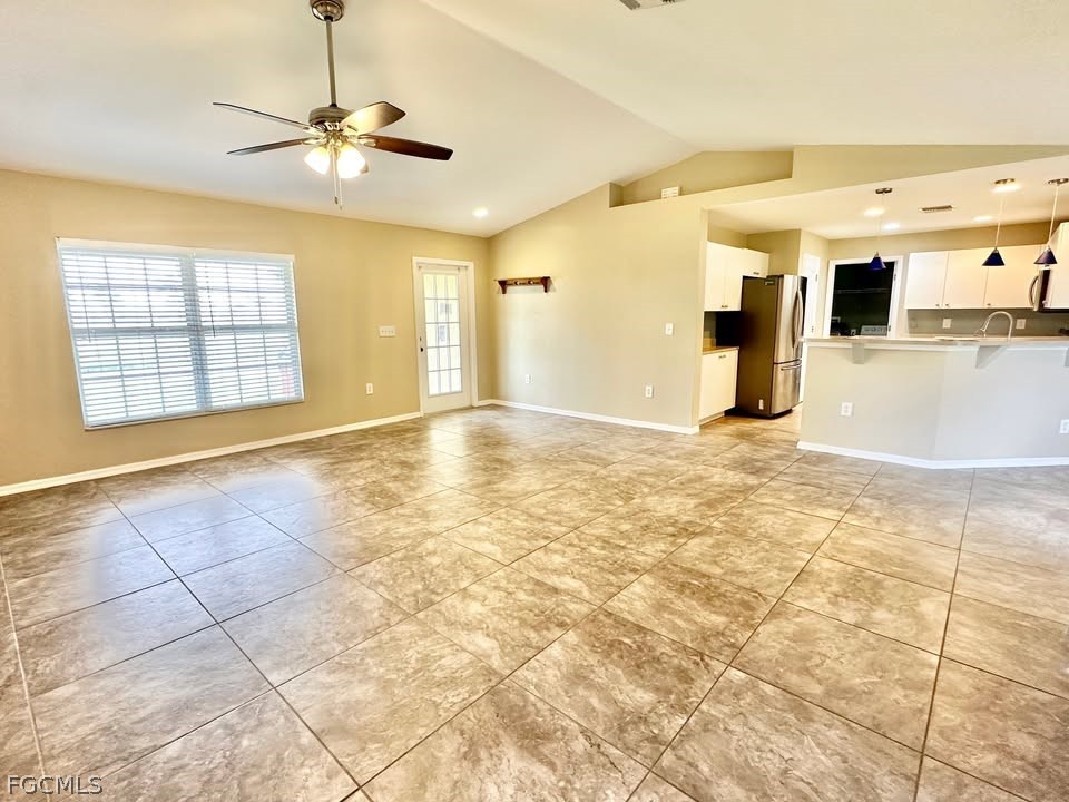 Residential Lease in Cape Coral 2