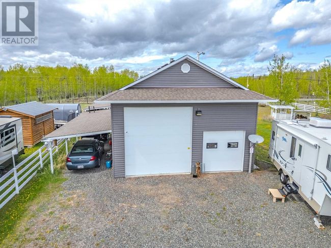 8562 Skyline Dr, House other with 5 bedrooms, 3 bathrooms and null parking in 70 Mile House BC | Image 7