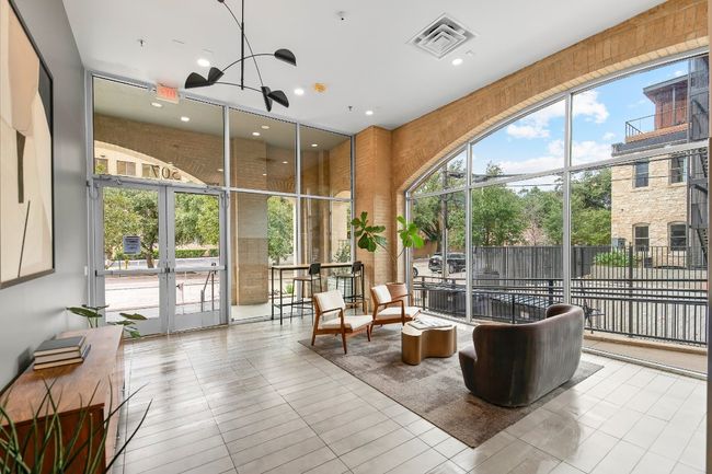 APT-505 - 507 Sabine St, Condo with 2 bedrooms, 2 bathrooms and 2 parking in Austin TX | Image 4