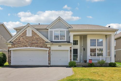 491 W Butterfield Ln, Round Lake, IL, 60073-5692 | Card Image