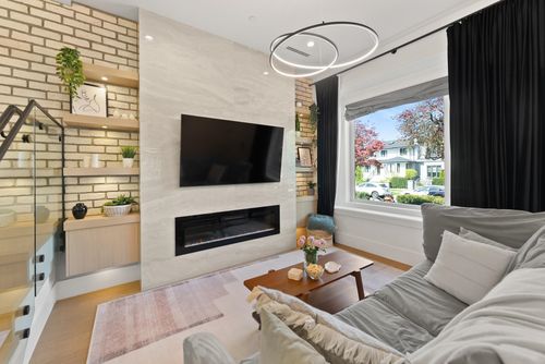 2848 W 23rd Ave, Vancouver, BC, V6L1P3 | Card Image