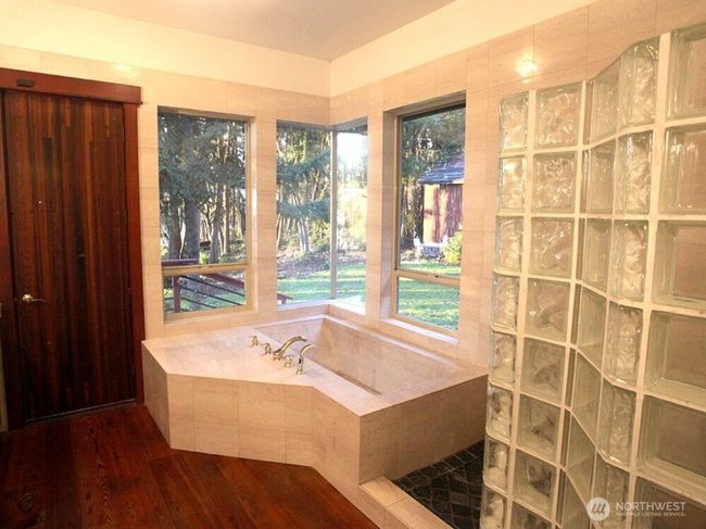 14405 Sw Pohl Rd, House other with 4 bedrooms, 4 bathrooms and 7 parking in Vashon WA | Image 12