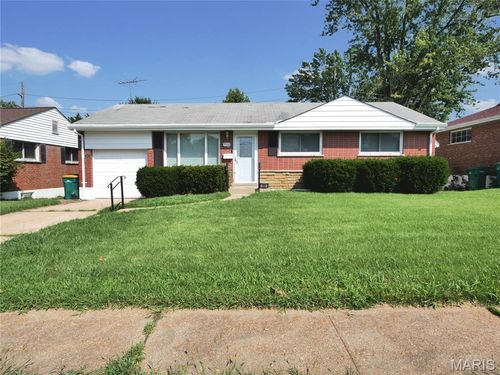 9332 Bellefontaine Rd, St Louis, MO, 63137 | Card Image