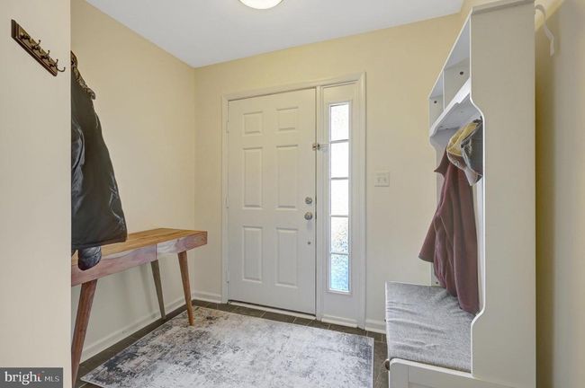 45509 Trail Run Ter, Townhouse with 3 bedrooms, 3 bathrooms and null parking in STERLING VA | Image 7