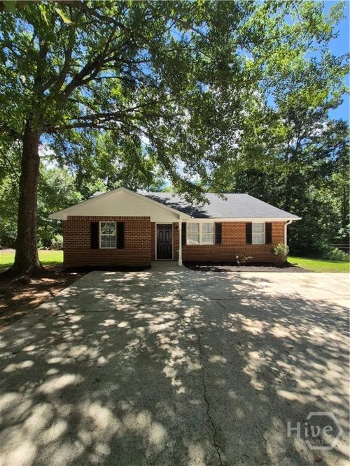 320 Big Oak Cir, Athens, GA, 30605-7004 | Card Image