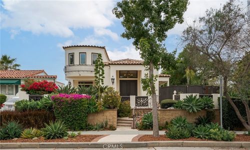 839 E 37th St, Long Beach, CA, 90807-4139 | Card Image