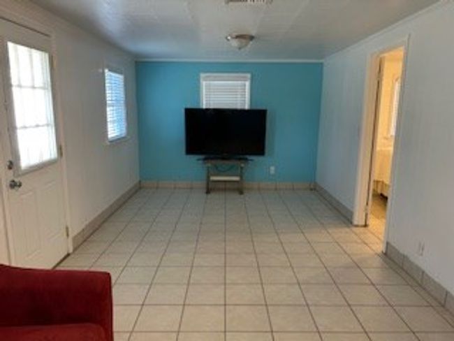 1605 Fenway Ave, House other with 2 bedrooms, 2 bathrooms and 1 parking in STEINHATCHEE FL | Image 7
