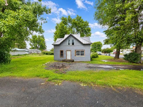 1102 12th St, Davenport, WA, 99122-5045 | Card Image