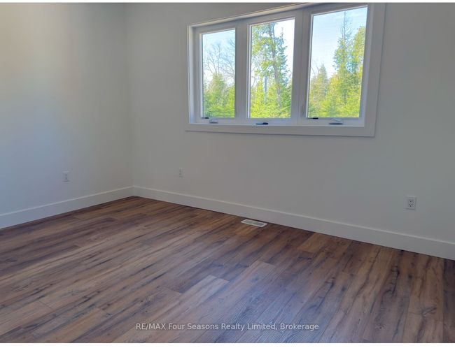 31 Trillium Cross, House other with 3 bedrooms, 2 bathrooms and 6 parking in Lions Head ON | Image 19