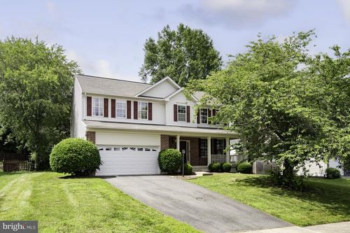 14704 Hanna Ct, Centreville, VA, 20121-2598 | Card Image
